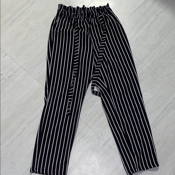 Fancy Pants - Picture 1 of 1